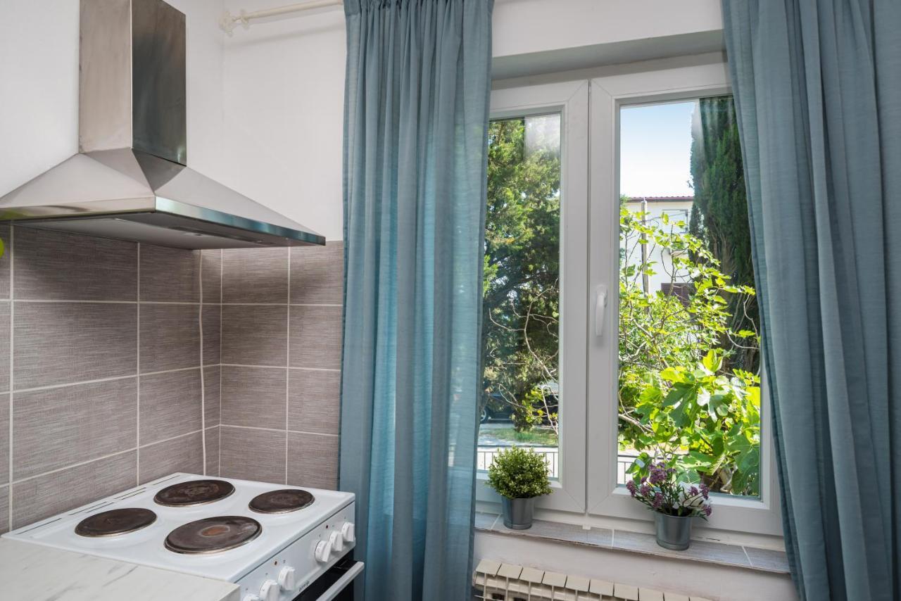 Vacation House Anna Karlobag Εξωτερικό φωτογραφία
