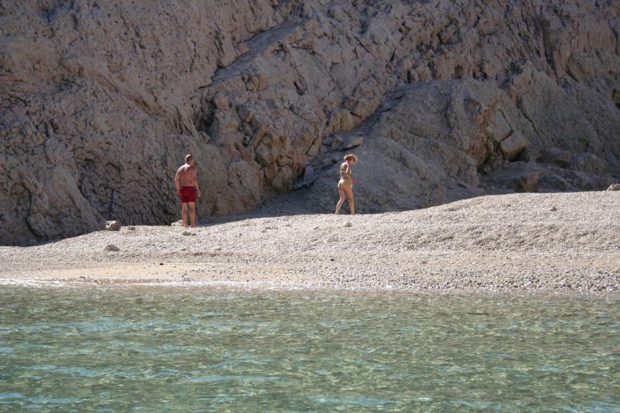 Vacation House Anna Karlobag Εξωτερικό φωτογραφία