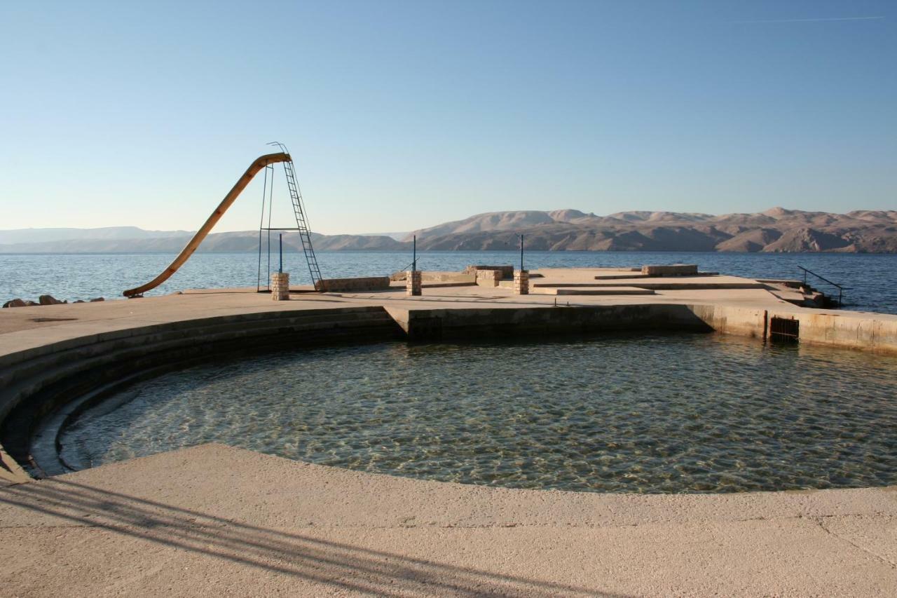 Vacation House Anna Karlobag Εξωτερικό φωτογραφία