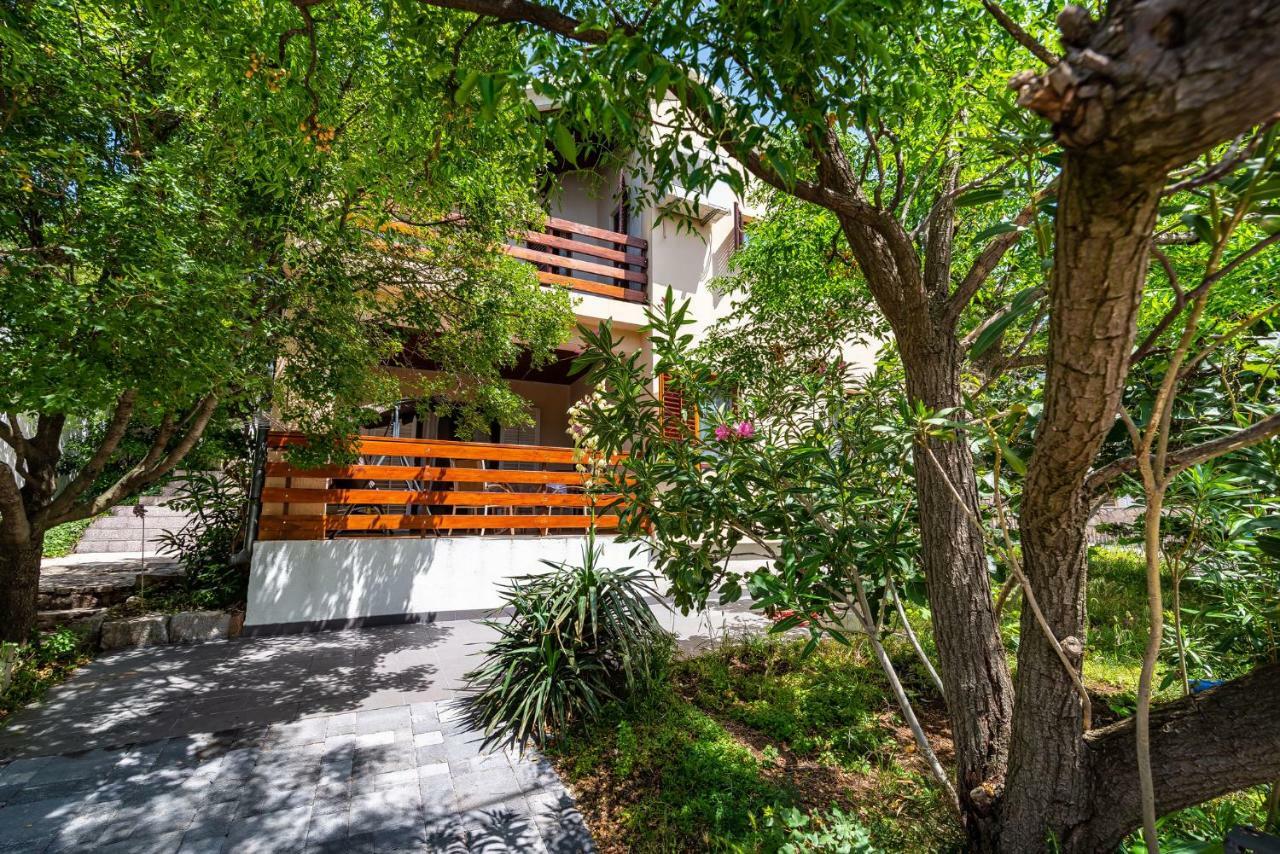 Vacation House Anna Karlobag Εξωτερικό φωτογραφία