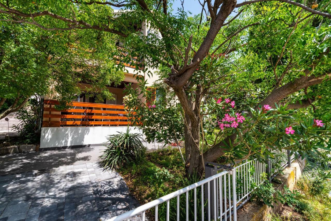 Vacation House Anna Karlobag Εξωτερικό φωτογραφία
