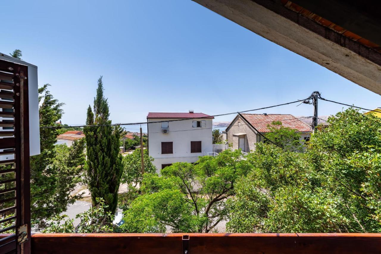 Vacation House Anna Karlobag Εξωτερικό φωτογραφία